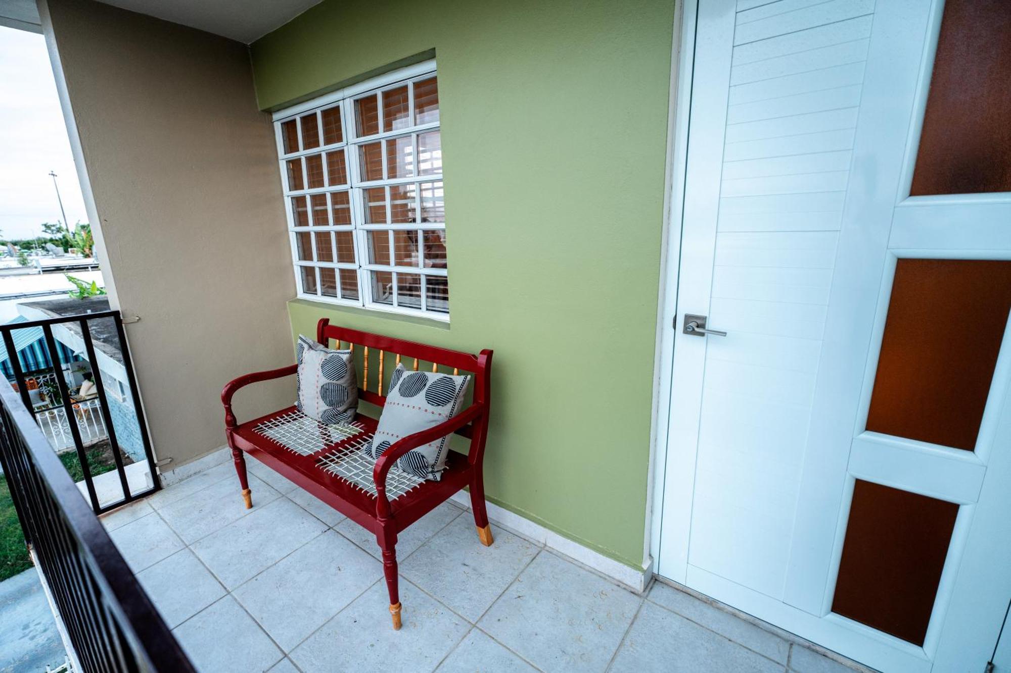 Luxury Retreat With Private Jacuzzi And Mountain Views Free Parking Apartment Ponce Luaran gambar